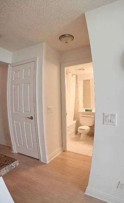 Meridian Residence - Furnished Apartments Toronto 0*,